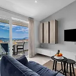 Blue Dream Apartment